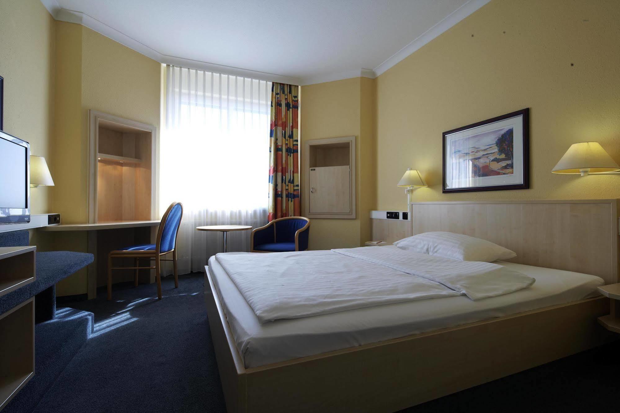 Intercityhotel Erfurt Kültér fotó