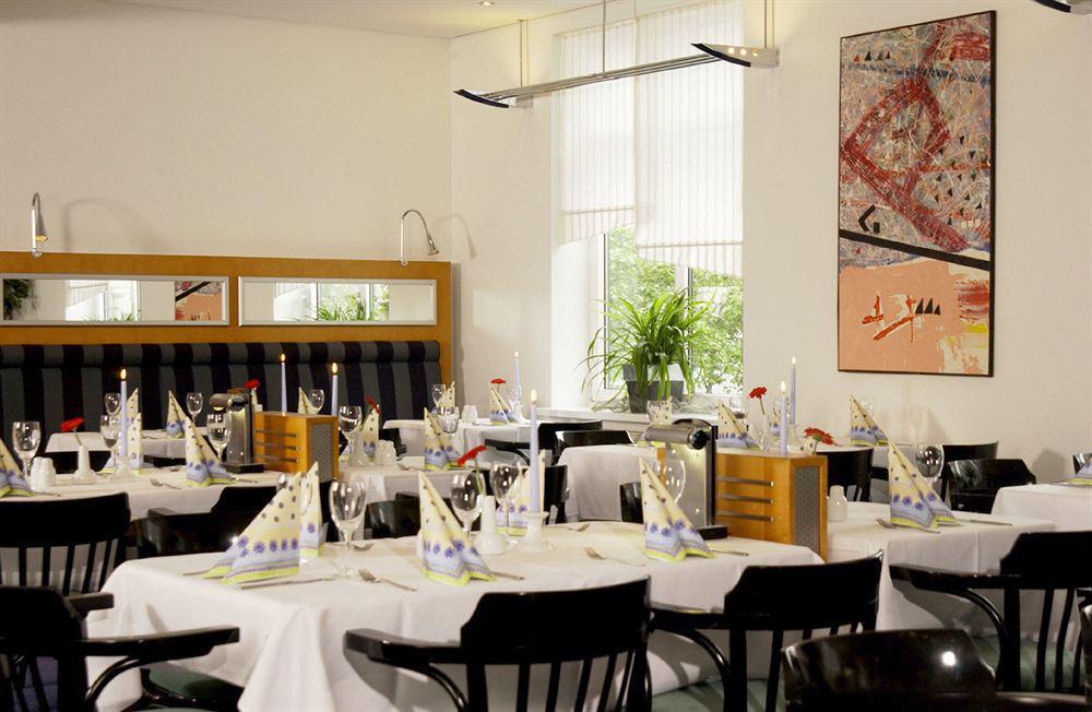 Intercityhotel Erfurt Étterem fotó
